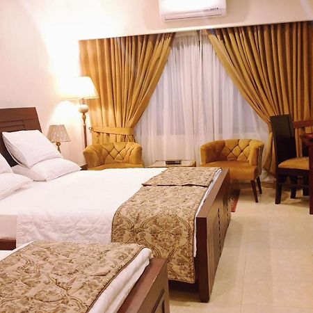 Hotel Grand Arena Равалпинди Екстериор снимка