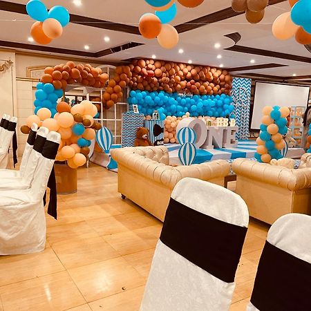 Hotel Grand Arena Равалпинди Екстериор снимка