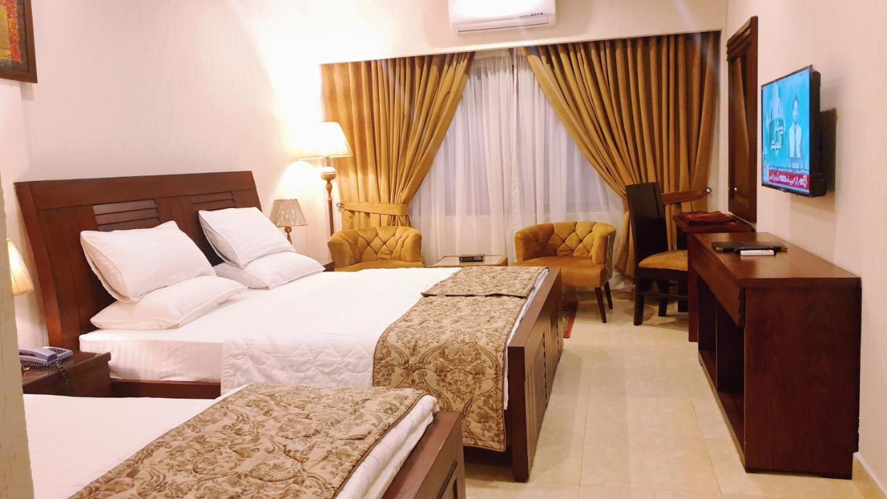 Hotel Grand Arena Равалпинди Екстериор снимка