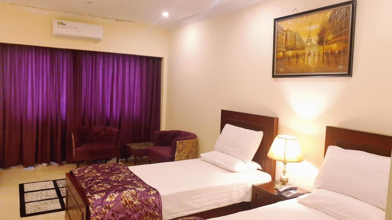 Hotel Grand Arena Равалпинди Екстериор снимка
